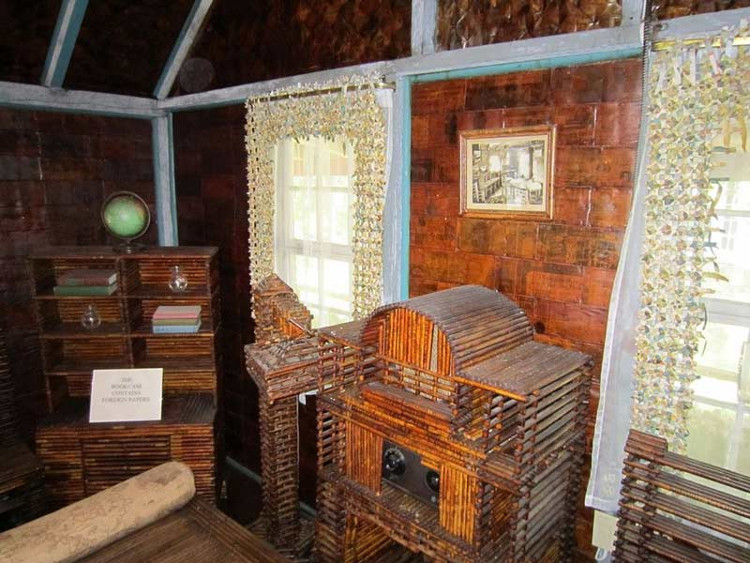 Picture 2 of The house made from newspaper does not rot after hundreds of years
