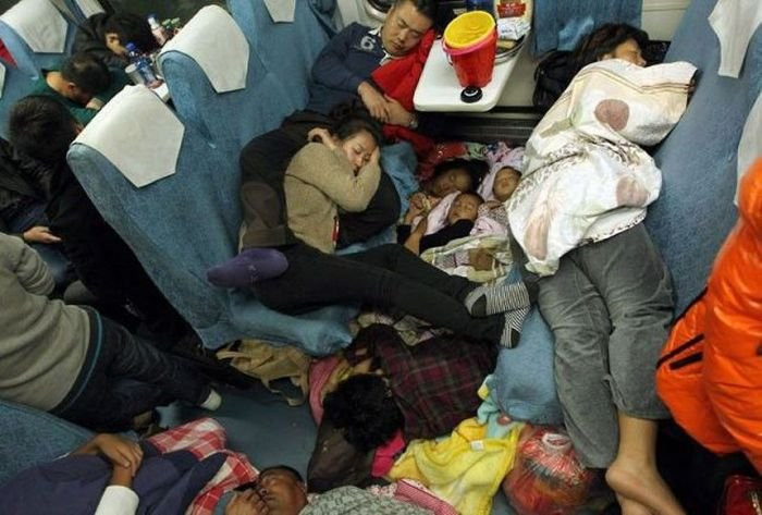 Picture 12 of The huge immigration came home to celebrate New Year in China