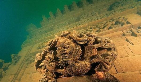 Picture 5 of The intact ancient city of the lake is incredibly beautiful