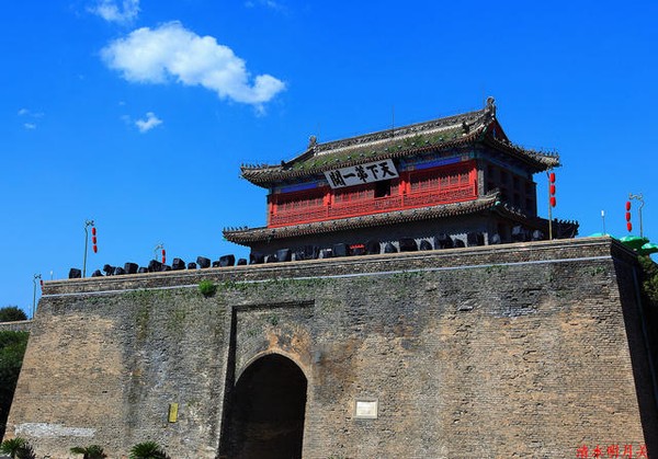 Picture 3 of The interesting mystery about the two gates lies at the end of the Great Wall