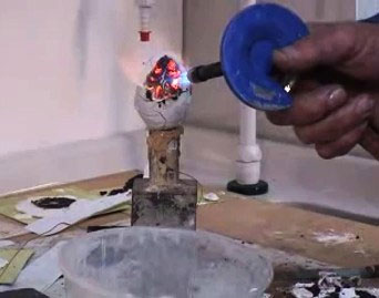 Picture 4 of The inventions should have turned the world upside down but they have lost their lives.