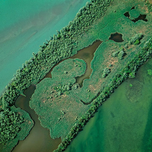 Picture 7 of The landscape of the earth surface is surprisingly beautiful