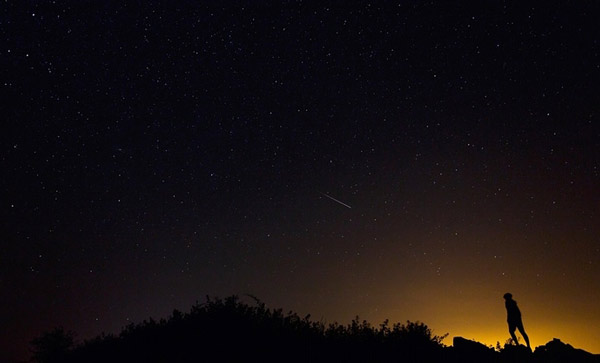 Picture 8 of The largest Perseid meteor shower series in 2015