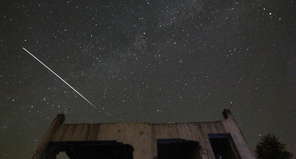 Picture 9 of The largest Perseid meteor shower series in 2015