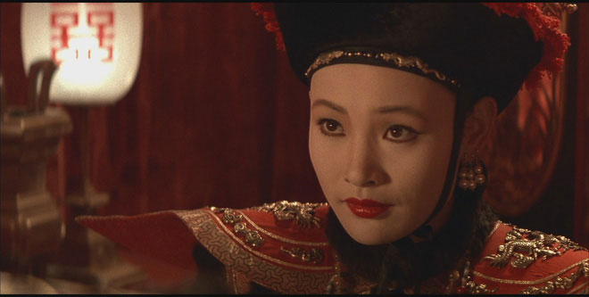 Picture 3 of The life of the Queen is immersed in Thanh