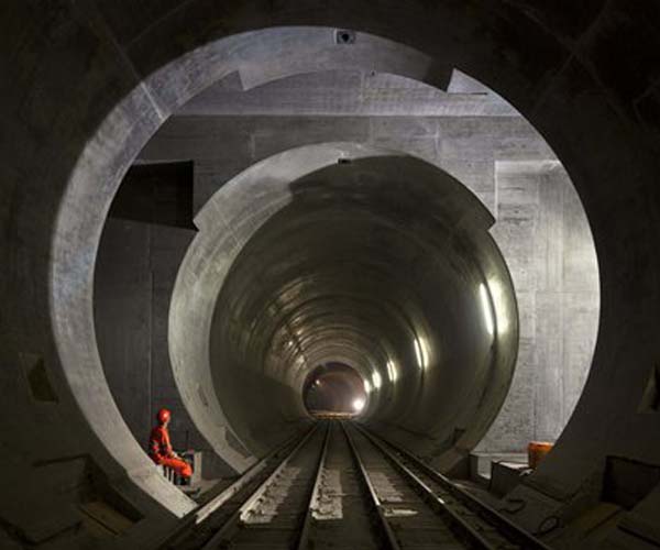 Picture 8 of The longest railway tunnel in the world is completed after 7 decades