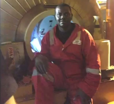 Picture 4 of The lucky one survived 60 hours on the Atlantic bottom before being rescued by a diver