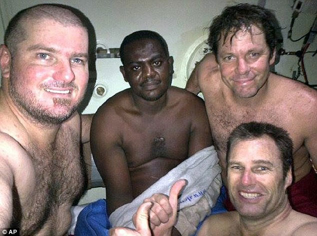 Picture 5 of The lucky one survived 60 hours on the Atlantic bottom before being rescued by a diver