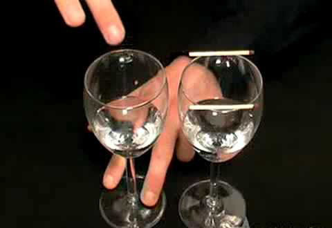 Picture 1 of The magic tricks of the virtual match control turned out to be the physical lesson learned at school