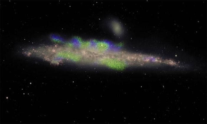 Picture 1 of The magnetic field around the galaxy is 80,000 light-years wide