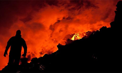 Picture 4 of The majestic volcanic eruption scene