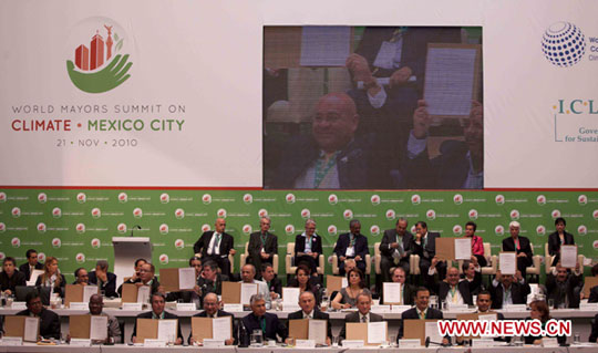 Picture 1 of The mayor of 43 countries pledged to cut greenhouse gas emissions