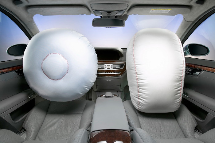 Picture 3 of The misconceptions of Vietnamese drivers about airbags