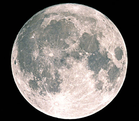 Picture 1 of The moon has more water than we thought