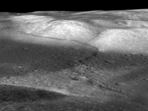 Picture 2 of The moon is small!