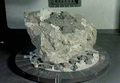 Picture 2 of The moon will no longer be quiet