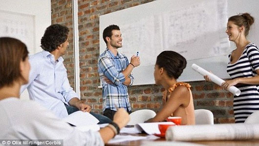 Picture 3 of The more people create, the more they lie