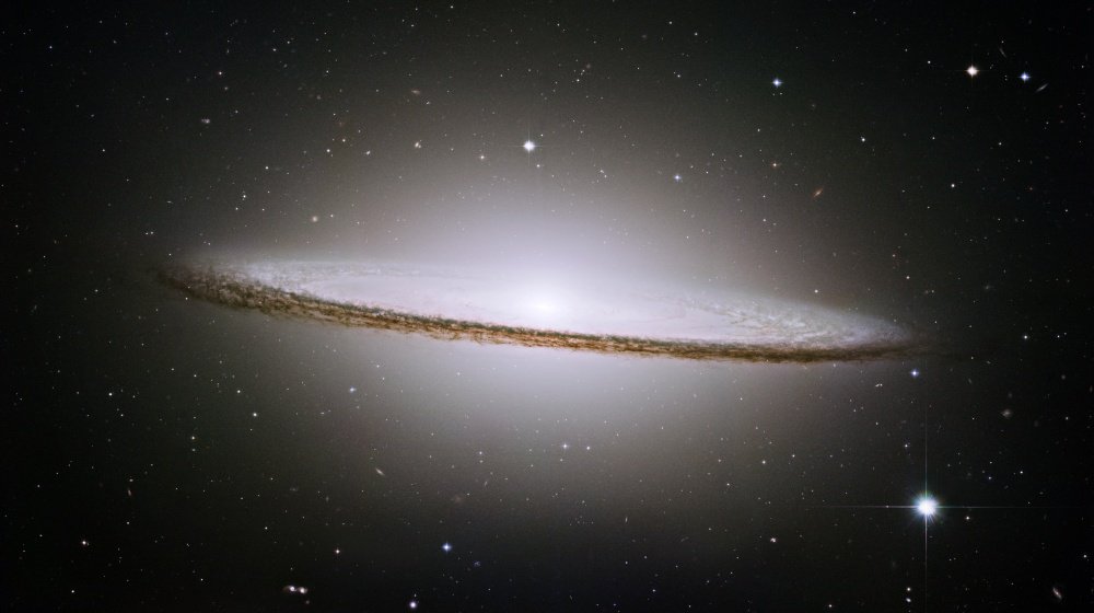 Picture 3 of The most beautiful cosmic photos in 25 years