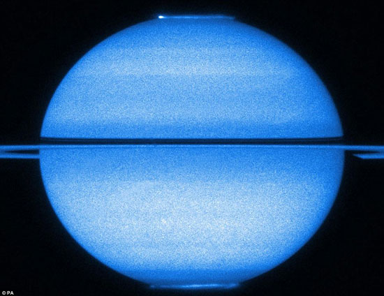 Picture 2 of The most beautiful picture of Saturn in history