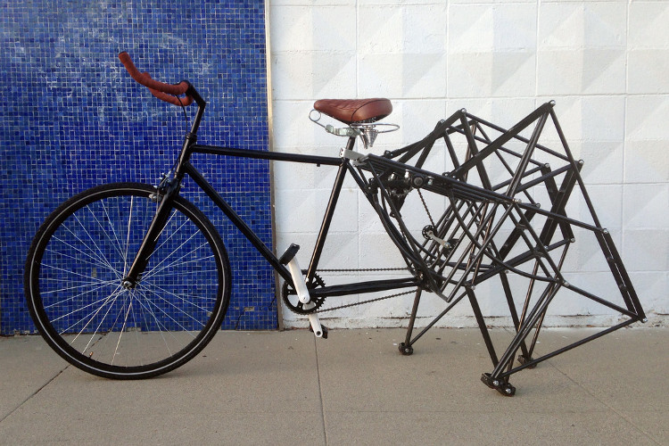 Picture 5 of The most bizarre walking bike in the world