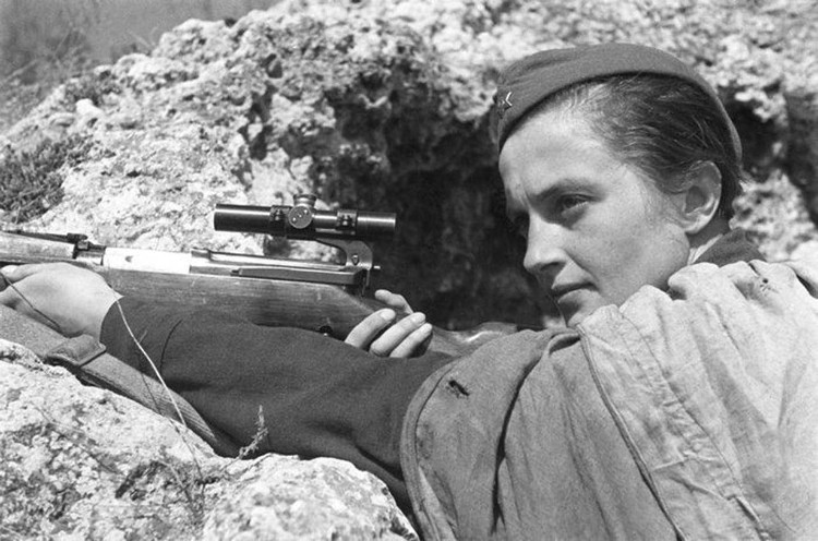 Picture 3 of The most deadly female gunner in the world made the Hitler army terrified