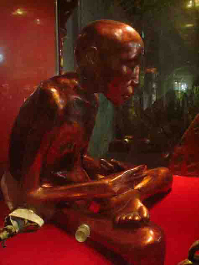 Picture 8 of The most exotic ancient mummies in Vietnam