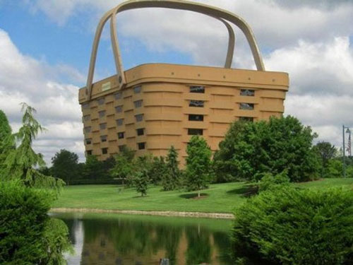 Picture 1 of The most exotic houses in the world