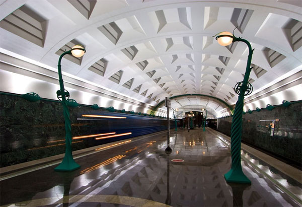 Picture 12 of The most glittery subway stations in the world
