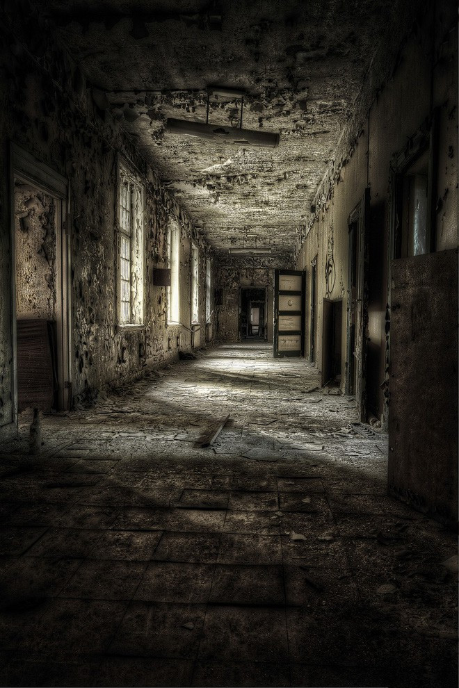 Picture 4 of The most 'horror' land on Earth: Only one minute out in the world is lost!