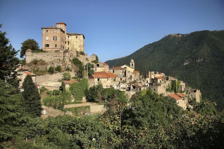 Picture 12 of The most mysterious ghost towns on earth