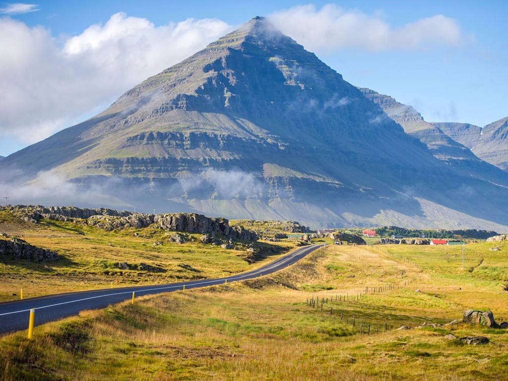 Picture 11 of The most spectacular routes on the planet