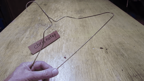 Picture 3 of The mousetrap trap was hit by a plastic bottle