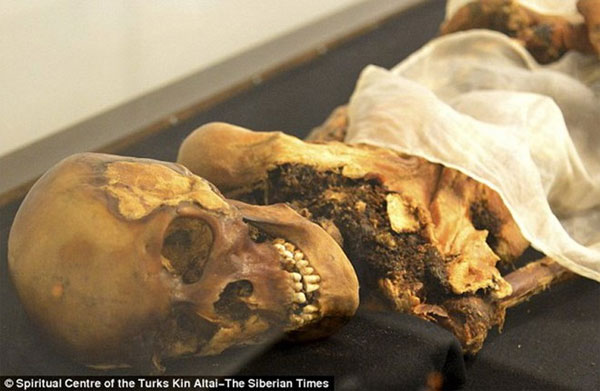 Picture 2 of The mummy of 2,500-year-old princess will be returned to the burial place