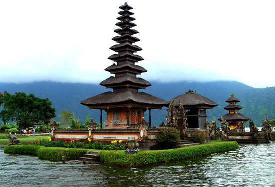 Picture 10 of The mysterious beauty of Indonesia
