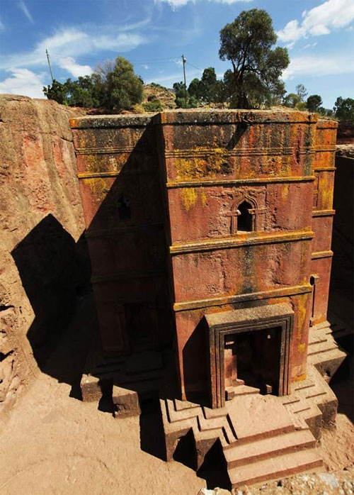 Picture 3 of The mysterious church built by 'angels' in Africa