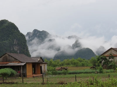 Picture 1 of The mysterious magic of the people on the top of Truong Son