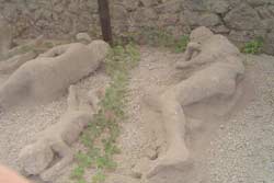 Picture 4 of The mystery of the destruction of Pompeii citadel