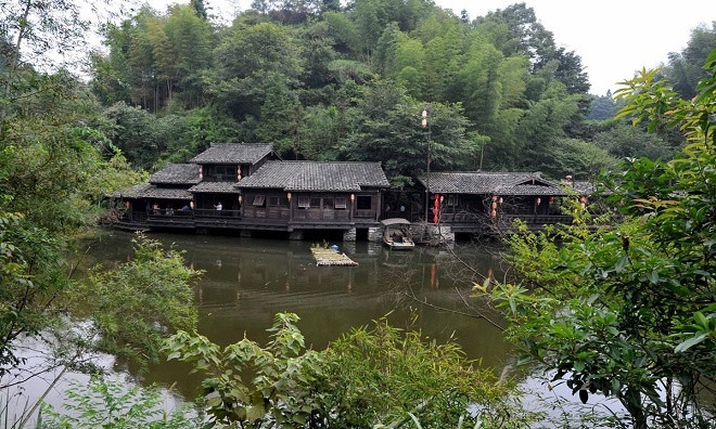 Picture 7 of The mystery of the village does not have a mosquito for a hundred years