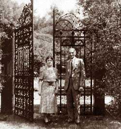 Picture 2 of The nature of Henry Ford.