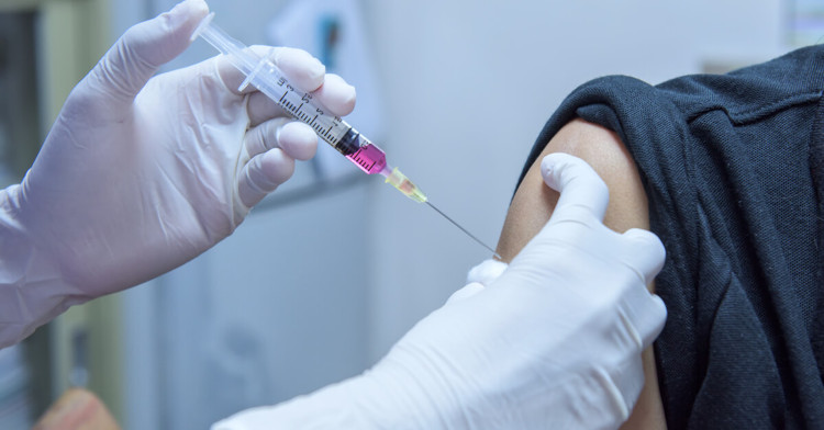Picture 1 of The new cancer vaccine has just been injected into the first patient in the United States