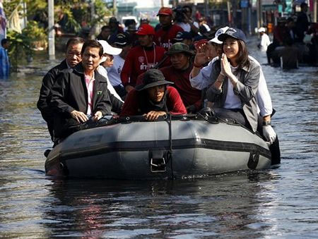Picture 3 of The number of people who die from floods continues to rise, the country continues to penetrate Bangkok