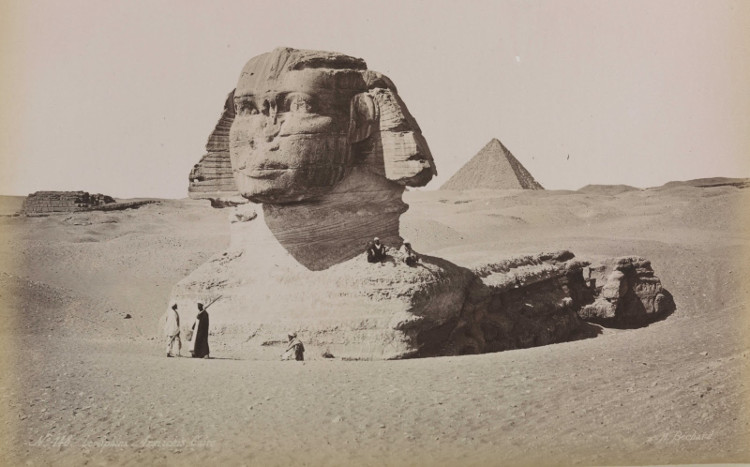 Picture 2 of The oldest statue in the world and the mystery yet to be solved
