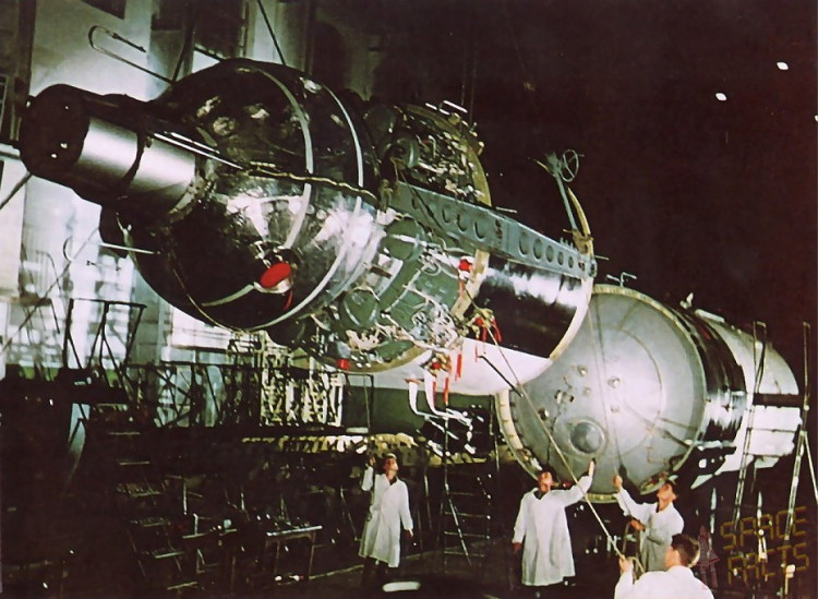 Picture 1 of The outer space walk almost turned into the Soviet tragedy