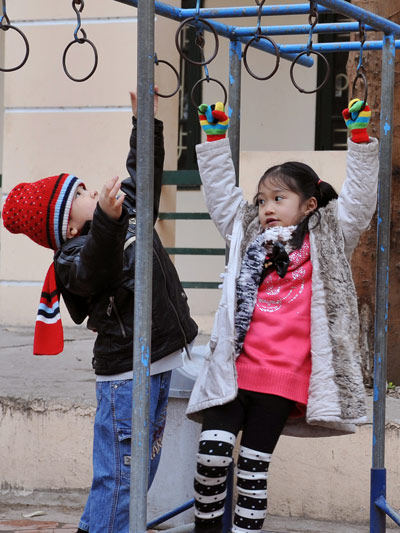 Picture 7 of The pace of life slows down because of the cold