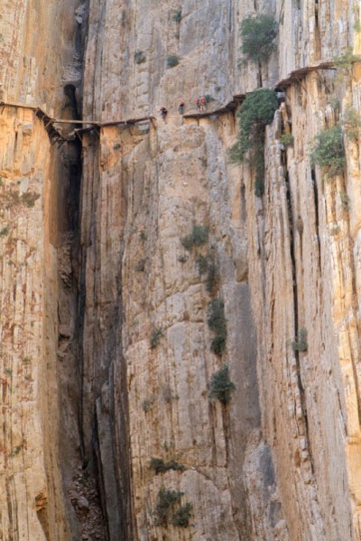 Picture 2 of The path of