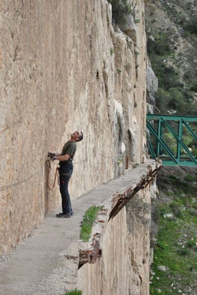 Picture 3 of The path of