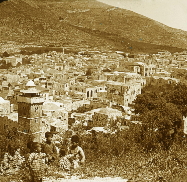 Picture 1 of The priceless image of the famous Holy land in history