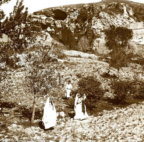 Picture 10 of The priceless image of the famous Holy land in history