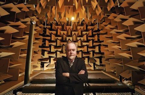 Picture 2 of The quietest room in the world: You can hear the sound of blood running on your head