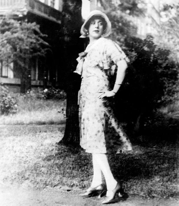 The real life of Lili Elbe - The world's first transgender